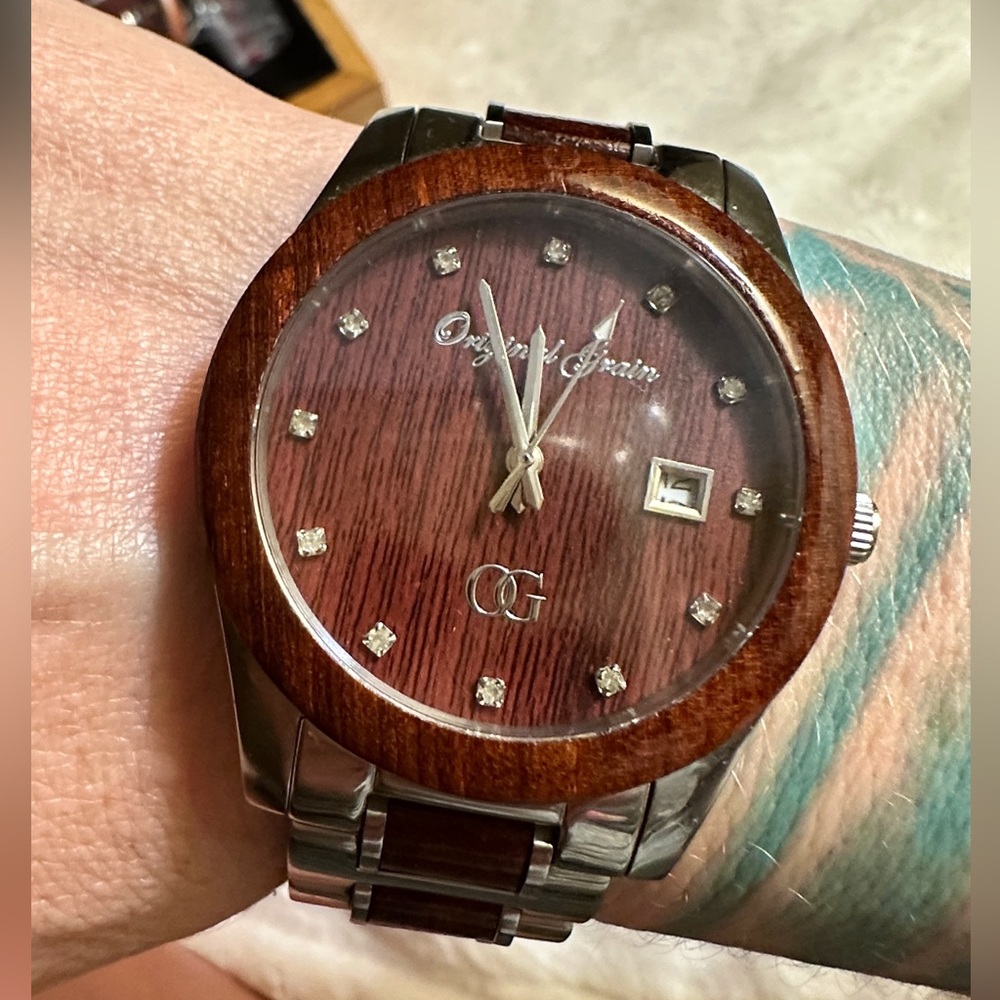 Original Grain Woman’s Luxury Rosewood + Steel Watch